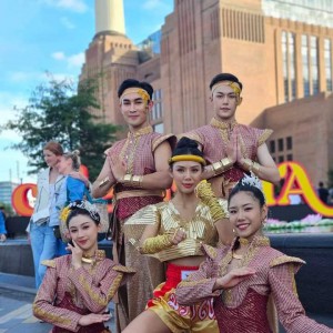  คณะศิลปนาฏดุริยางค์ จัดการแสดงเผยแพร่ศิลปวัฒนธรรม ณ ลานจัดงาน CelebrASIA 2024 ลอนดอน ประเทศอังกฤษ