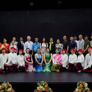  คณะศิลปนาฏดุริยางค์ ดำเนินโครงการ หลักสูตรระยะสั้นด้านนาฏดุริยางคศิลป์ สำหรับชาวต่างชาติ ทั้ง เยาวชนและภรรยาผู้นำประเทศ เพื่อสร้างสะพานเชื่อมโยงศิลปวัฒนธรรมไทยสู่ระดับสากล