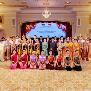  สถาบันบัณฑิตพัฒนศิลป์ จัดการแสดงทางศิลปวัฒนธรรม ต้อนรับ นายปราโบโว ซูบียันโต (H.E. Mr. Prabowo Subianto) ประธานาธิบดีแห่งสาธารณรัฐอินโดนีเซีย ในการเยือนประเทศไทยอย่างเป็นทางการในฐานะแขกของรัฐบาล ในรอบ 20 ปี ในโอกาสครบรอบ 75 ปี การสถาปนาความสัมพันธ์ทางการทูตไทย-อินโดนีเซีย